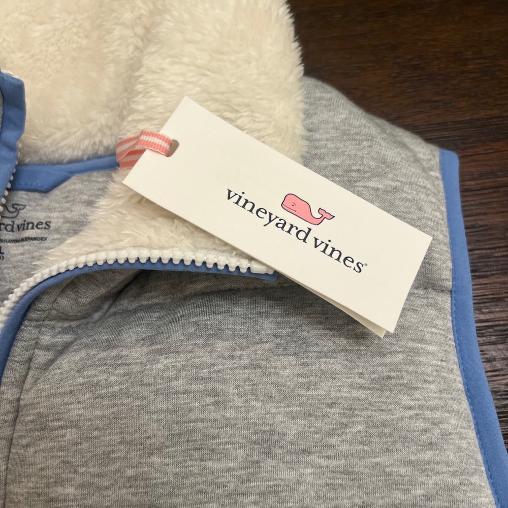 Vineyard Vines Girls Quilted Dreamcloth Vest Light Gray Heather XL 16 NWT - Picture 2 of 8